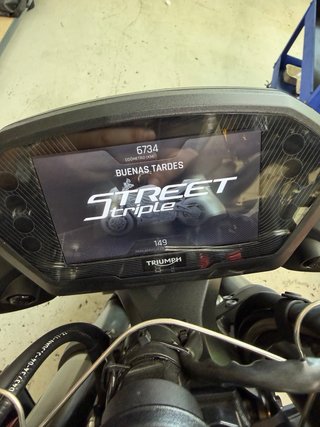 Triumph Street Triple 765 RS