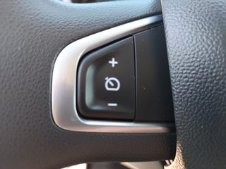 Renault Master 2.3 CHASIS CAJA CERRADA TRAMPILLA