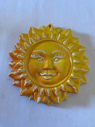 Sole da parete decorativa