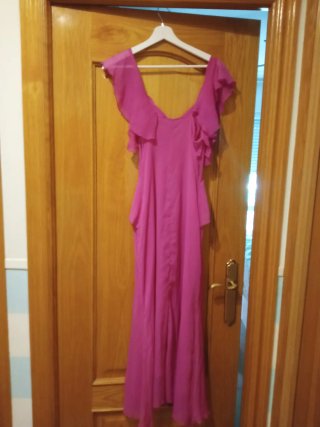 Vestido Zara rosa fucsia volantes