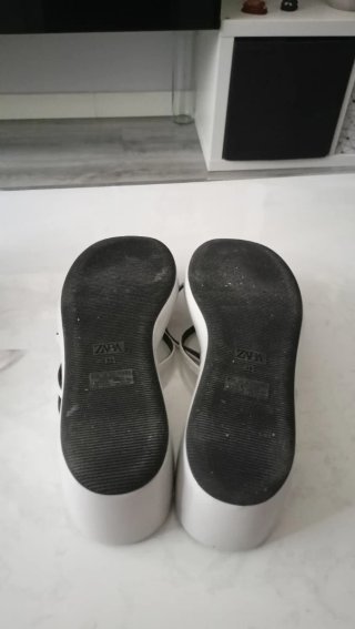 Sandalias cuña Zara grises talla 38