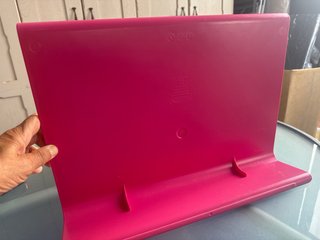 Soporte ergonómico portátil/tablet