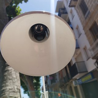 Lámpara flexo Fase metal blanca