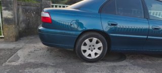 Opel Omega 2002