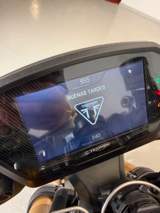 Triumph Street Triple 765 RX