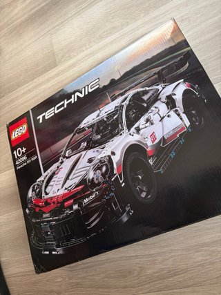 LEGO Technic Porsche 911 RSR (42096)