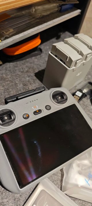 DJI Mini 4 Pro Fly More Combo (DJI RC 2) + Seguro