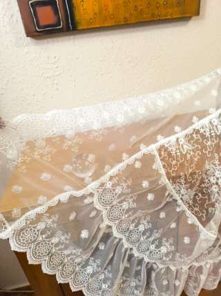 Mantilla media luna doble volante niña