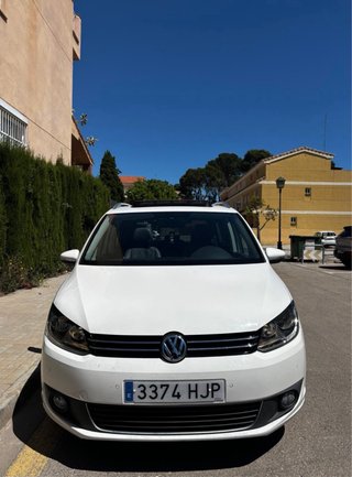 Volkswagen Touran 92 000km Full Extras
