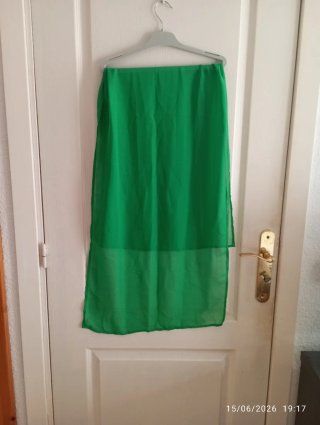 Vestido verde volantes elegante fiesta Talla L