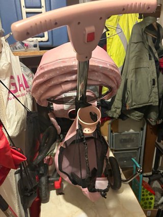 Triciclo rosa per bambina