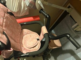 Triciclo rosa per bambina