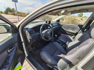 Toyota Corolla 2004