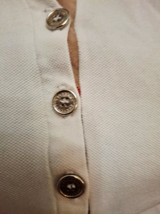 Camiseta blanca de manga corta
