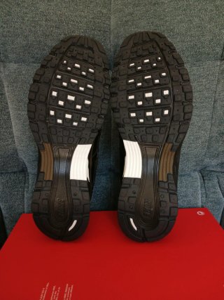 Nike P-6000 – Talla 45 (NUEVAS)