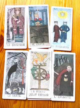 La carte dei Tarocchi. Tarot en italiano