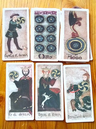 La carte dei Tarocchi. Tarot en italiano