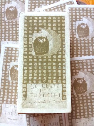 La carte dei Tarocchi. Tarot en italiano