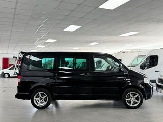 Volkswagen Multivan 2.5 TDI HI-LINE 130cv