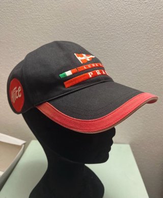 Cappellino Prada Luna Rossa vintage