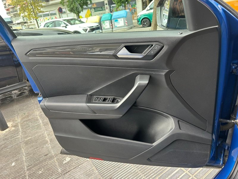 Volkswagen T-Roc 1.5 TSI EVO Sport 6V 2019, foto 21