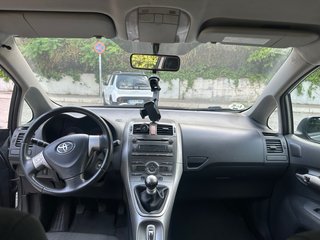 Toyota Auris 2009