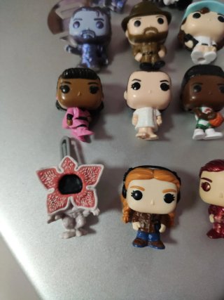 Kinder Stranger Things