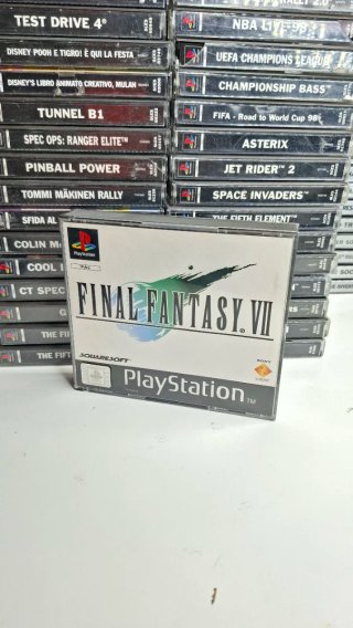 Final Fantasy VII PS1 PAL Completo