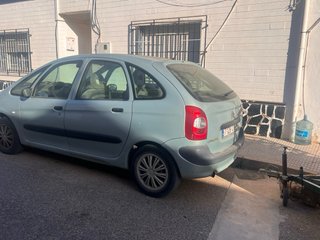 Citroën Xsara Picasso Gris