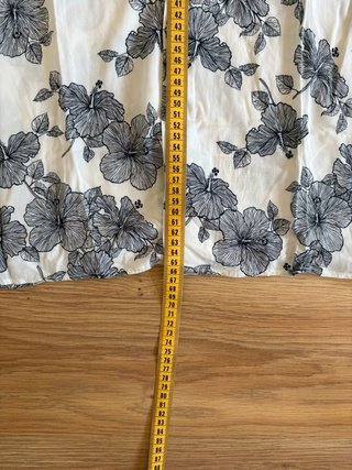 Camiseta Zara Estampada Flores M