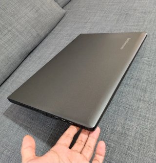 Portátil Lenovo Core i3 Geforce 256GB SSD