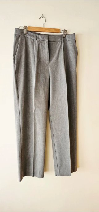 Lote de pantalon y jersey de Mango