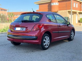 Peugeot 207 2007