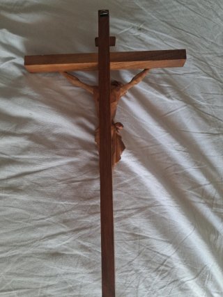 Antiguo Crucifijo de Madera