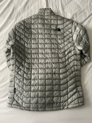 Chaqueta The North Face ThermoBall Plata