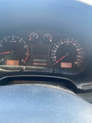 SEAT Toledo 2.3 i v5 1999