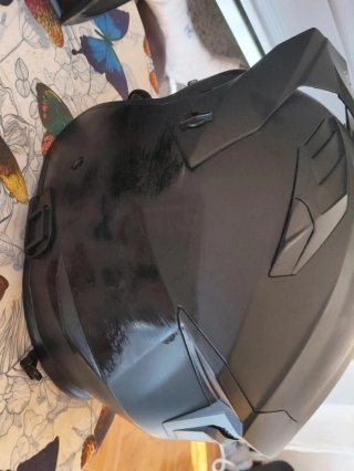 Casco de moto negro