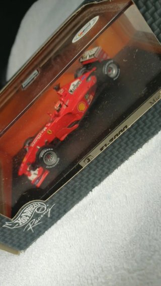 Ferrari F1 Schumacher 1:43 Hot Wheels
