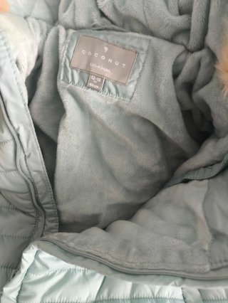 Buzo invierno bebé con capucha y pelo