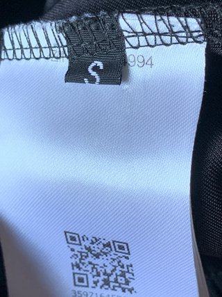 Pantalón Corto Chandal negro. Talla S