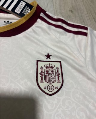 Conjunto Camiseta y Pantalón España Adidas