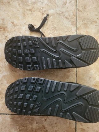 Zapatillas Nike Air Max 90 Negras y Blancas