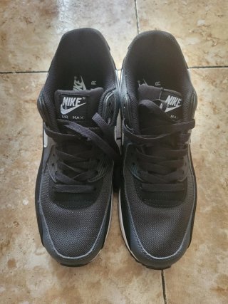 Zapatillas Nike Air Max 90 Negras y Blancas