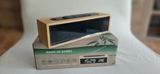 Radio Reloj Despertador Bambú LED