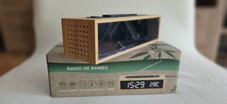 Radio Reloj Despertador Bambú LED