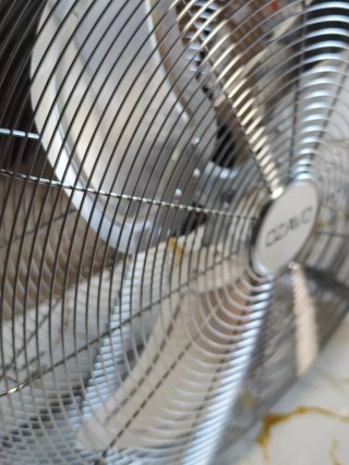 Ventilador OZAVO Industrial Cromado 56CM 100W
