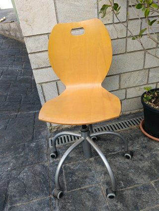Silla de escritorio madera haya y metal