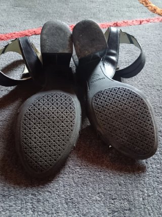 Sandali Geox neri eleganti