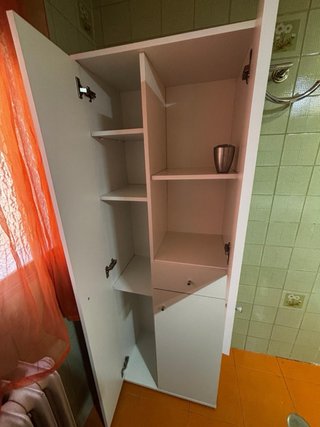 Mueble de baño blanco