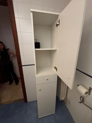 Mueble de baño blanco